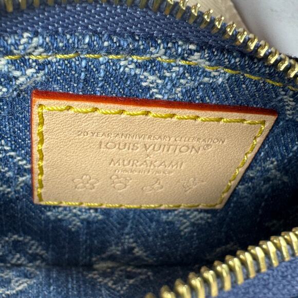Louis Vuitton Denim Key Pouch Cherry LV X TM Murakami Monogram Cerises Bag Rare - Picture 7 of 14